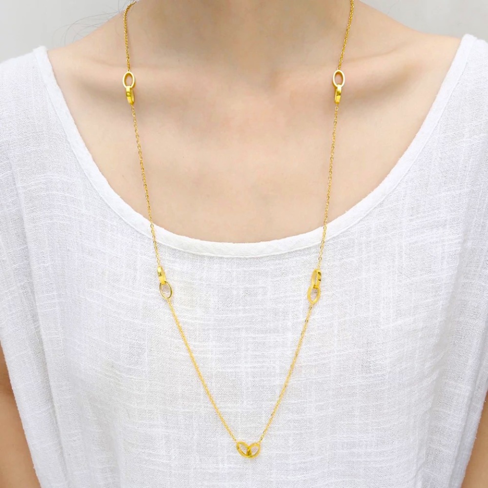 Long o chain necklace